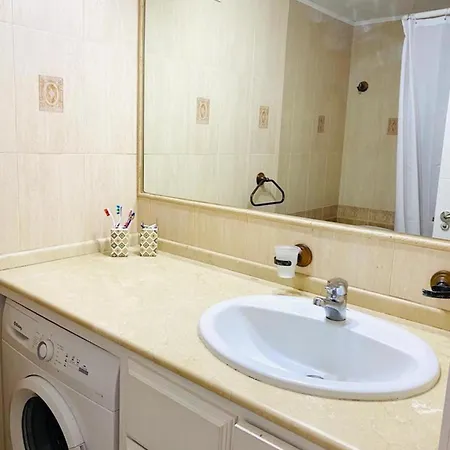 Ferienwohnung Fur 4 Personen Ca 65 Qm In Cristianos, Teneriffa Westkuste Von Teneriffa * Los Cristianos (Tenerife)